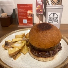 お盆一緒にカフェ行ける方✨️