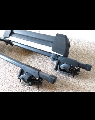 ジムニー THULE ルーフキャリア スキースノボ　　