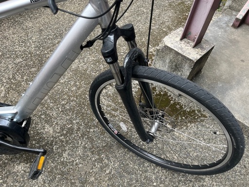 電動自転車 クロスバイク 使用1年未満