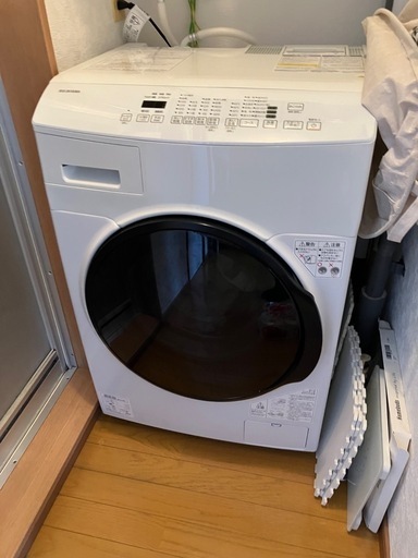 アイリスオーヤマ8kg洗濯乾燥機