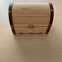 宝箱　箱
