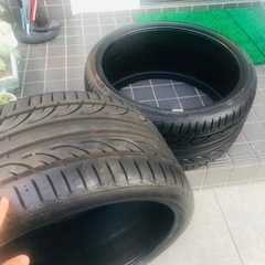 タイヤサイズ 255/30ZR19
 91Y 2本 の画像
