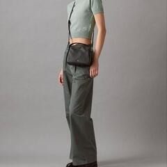 非常に入手困難‼️【日本完売･新作2024カルバン・クライン 2WAYバッグ】正規品の画像