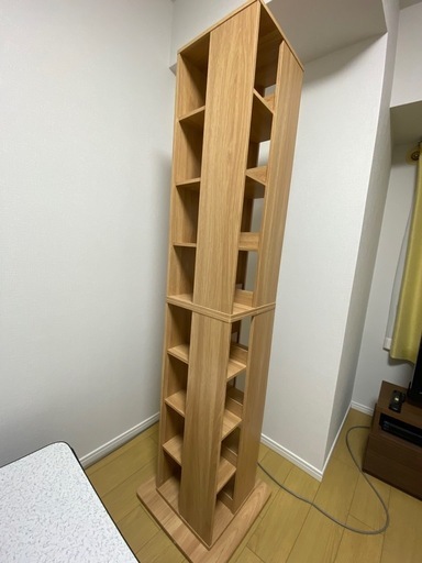 〈売切れ〉【美品】壁付けできる回転式コミックラック6段(NA)、回転本棚