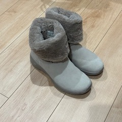 【美品】スケッチャーズ　ムートンブーツ　24cm