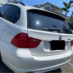 BMW３２０i  ツーリング　ホワイト　　の画像