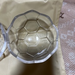 ボール型　ガラス小皿　4個セット　1つ大きさ違いますの画像