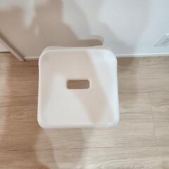 パール金属 スタイルピュア 風呂椅子 バスチェア バススツール 40cm ホワイト H-4338の画像