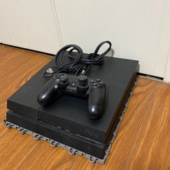 PS4&純正コントローラー。放熱用マットとエイムアシストキャップ...