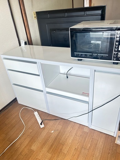 キッチンボード