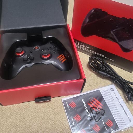 ゲーミングパッド Mad Catz C.A.T.7 ほぼ未使用