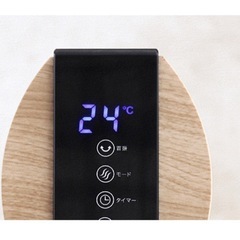 タワー型扇風機の画像