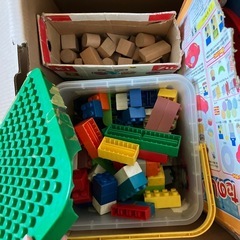 おもちゃ　アンパンマン トーマス　ブロックの画像