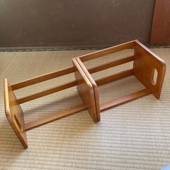 コメリ　スライド本立て　伸縮式ブックエンド　木製　パイン材　ナチ...