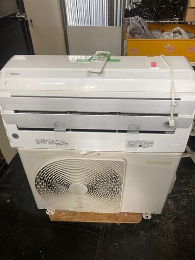 ☆中古￥38,800！TOSHIBA　10畳用2.8kwルームエアコン　家電　2021年製　RAS-G281R(W)型　【BH042】