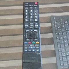 東芝(TOSHIBA)レグザ(REGZA)32インチテレビの画像