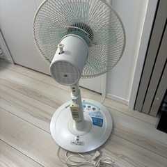 扇風機
の画像