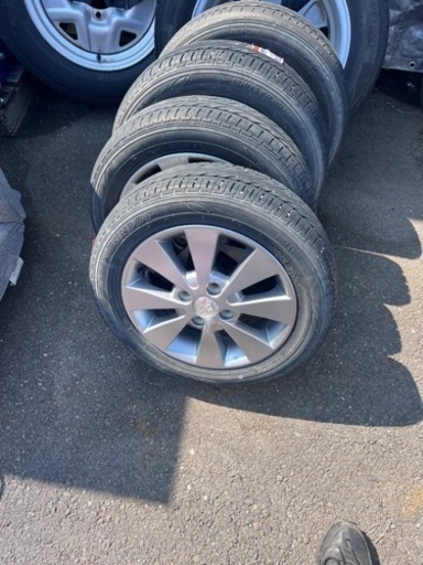 ワゴンRのタイヤとホイール