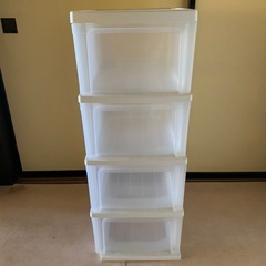 透明四段ケース 家具 収納 ほぼ使ってない美品 ほぼ未使用 イン...