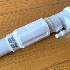 差し上げます☆突っ張り棒 110cm〜140cm可動　の画像