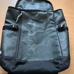 adidas リュックの画像