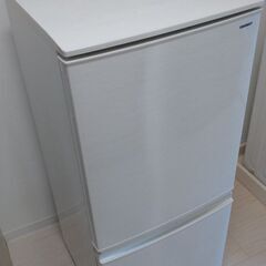 冷蔵庫、美品、無料！