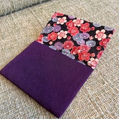 ハンドメイド品　念珠袋　紫の画像