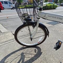 自転車 折りたたみ自転車の画像