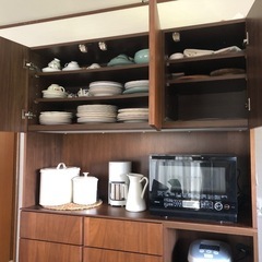 食器棚の画像