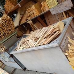キャンプ　薪代５００円　結束のみの画像
