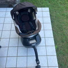子供用品　コンビ　チャイルドシート　の画像
