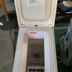 保冷米びつの画像