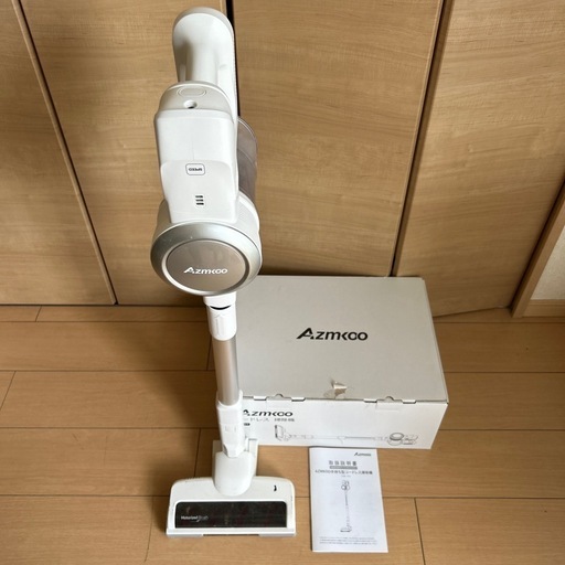 【お取引き完了しました】手持ち型コードレススティッククリーナー掃除機