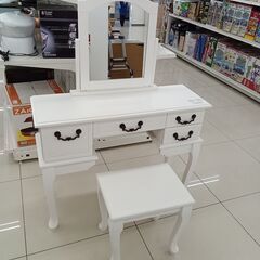 ★ジモティ割あり★  ドレッサー ホワイト H120×D30×W...
