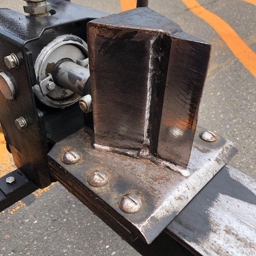 エンジン式小型薪割り器　動作OK