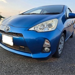 TOYOTA アクア ハイブリッド S