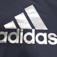 値下げしましたアディダスネイビーＴシャツ　レディースМサイズ？の画像