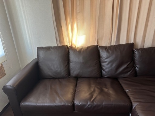 合皮ソファ/収納機能あり(IKEA)