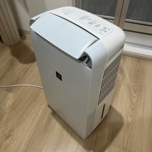 シャープ　衣類乾燥機　兼　除湿機　CM-J100-W