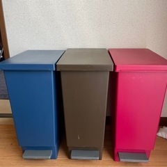 セット価格‼️フットペダル付きゴミ箱　20リットル