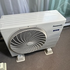 Panasonic 6畳用エアコン CS-228CF-W 2.2kw 18年製 室内機分解洗浄済みの画像