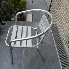 屋外用　アルミ椅子の画像