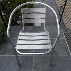 屋外用　アルミ椅子の画像