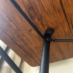 ダイニングテーブル　チェアの画像