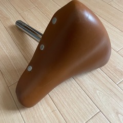 低床サドル　カジュナ対応　自転車　サドル