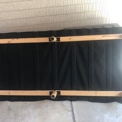 無料で差し上げます。ベッドの台座の画像