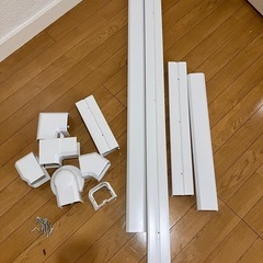 【中古】ダイキン　6畳向けエアコン（risora ホワイト）(F223ATSSW)の画像