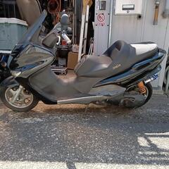 マジェスティ125 Fi 改造多数 不動の画像