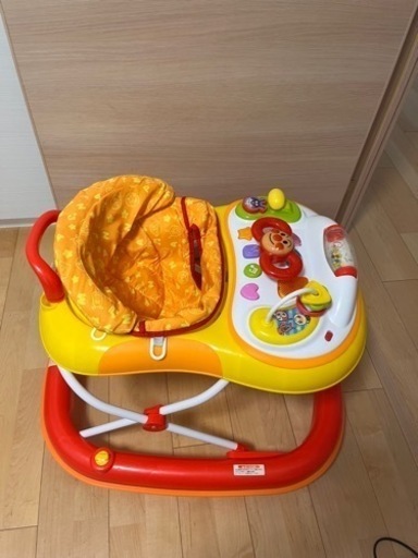 アンパンマン歩行器・ディズニーガチャ