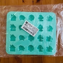 ※再値下げ※【新品・未開封】かわいいリスやハリネズミのシリコン型の画像